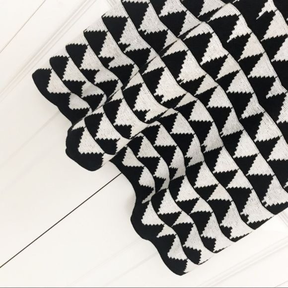 TRINA TURK 100% Cotton Geometric Triangle Knit Sweater Dress Size XS - Picture 6 of 9